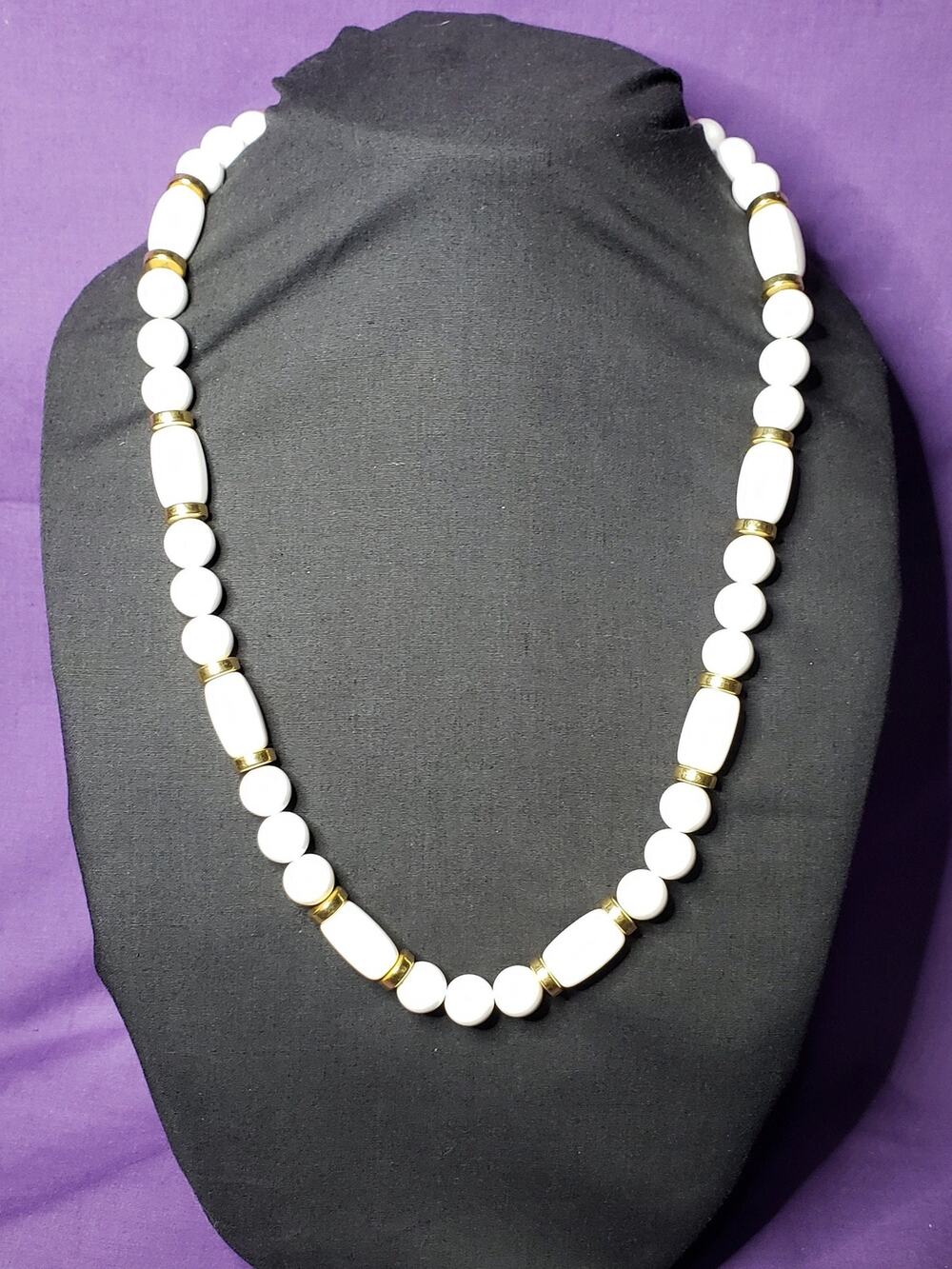 Vintage Napier Signed Bright White Acrylic Beaded Necklace w/ Gold Tone Accents